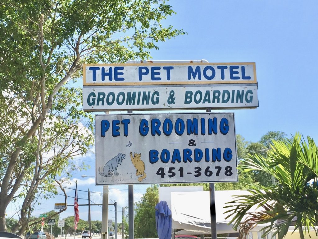 Pet Motel Key Largo Sign